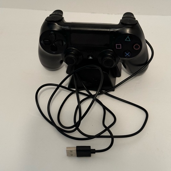 Playstation Digital Alarm Clock USB LCD Electronic Unique PS4 Controller Design - Picture 3 of 8